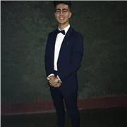 Actual jugador de fútbol con experiencia y conocimientos que puede impartir clases a niños de todas las edades